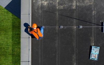 Importance de la Maintenance Régulière des Paratonnerres et Parafoudres chez Foudretech